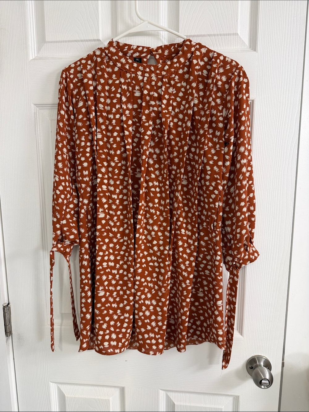 IC COLLECTION Rust Brown and White Ditsy Print Blouse